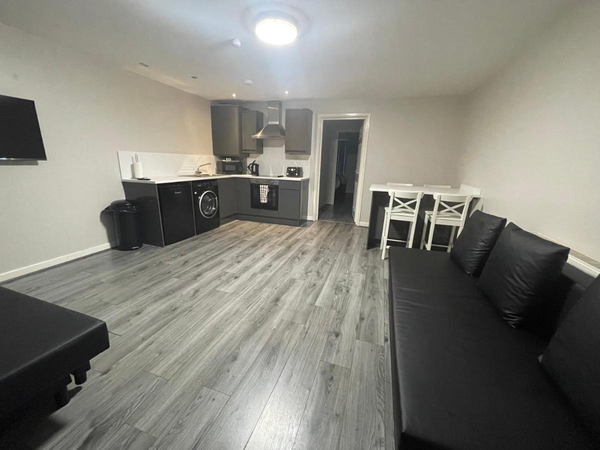 Mays Apartments - 147-153 Mill Street, Free Parking, 5 Minute Walk To Baltic Market And City Centre - Apartments Sleep 1-6 Guests Liverpool Luaran gambar